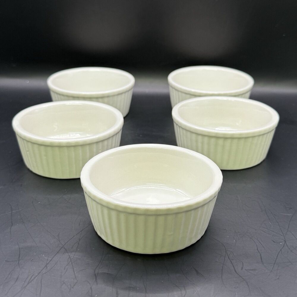 Set of 5 Vtg HALL 835 Small Ivory Ribbed Custard Cups Ramekins Round USA 3.25”